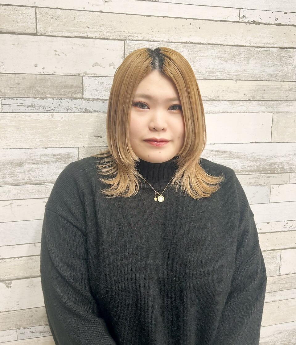 可世木 しおり